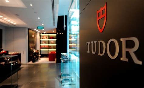 tudor boutique marina mall